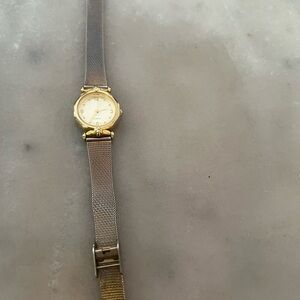 Gold Mesh Strap Watch Quartz